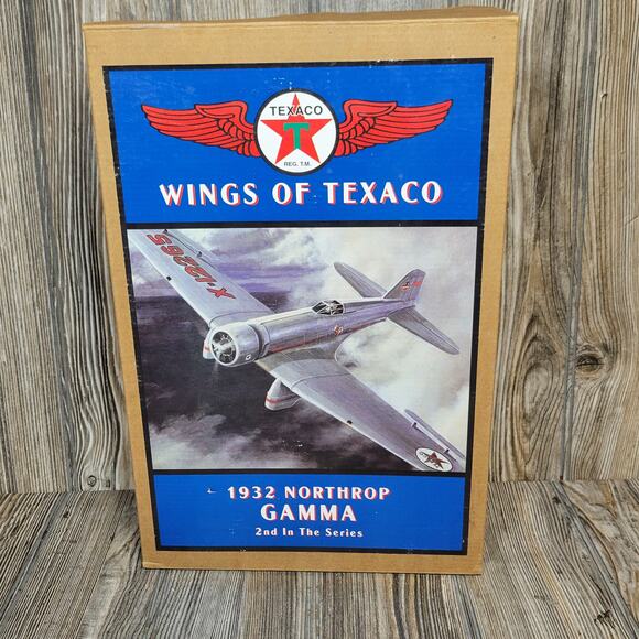 Vintage Wings of Texaco 1932 Northrop Gamma, Ertl Coin Bank - Picture 2 of 9